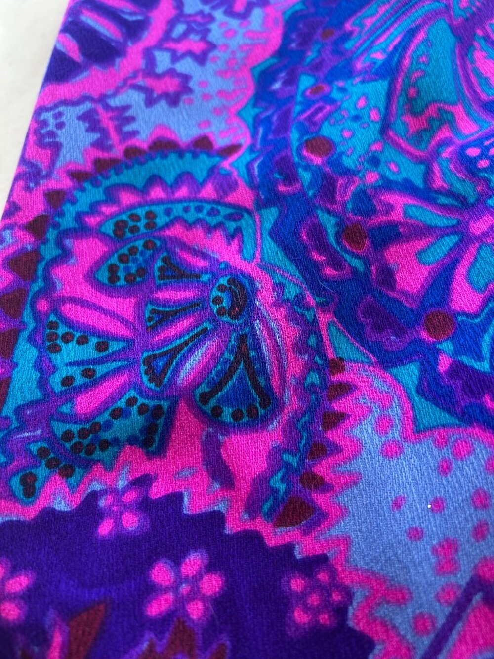 Hawaii Nei Beautiful Authentic Hawaian Dress - Picture 9 of 13